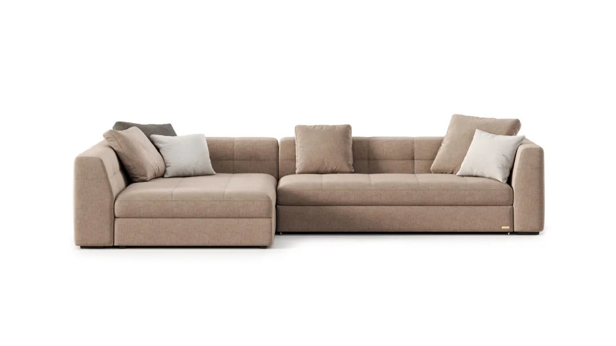 Dortmund sofa iš priekio su plačiomis sėdynėmis ir didelėmis pagalvėmis.