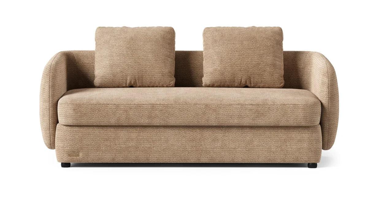 Milton sofa su erdvia kampine forma ir minkštomis sėdimosiomis dalimis.