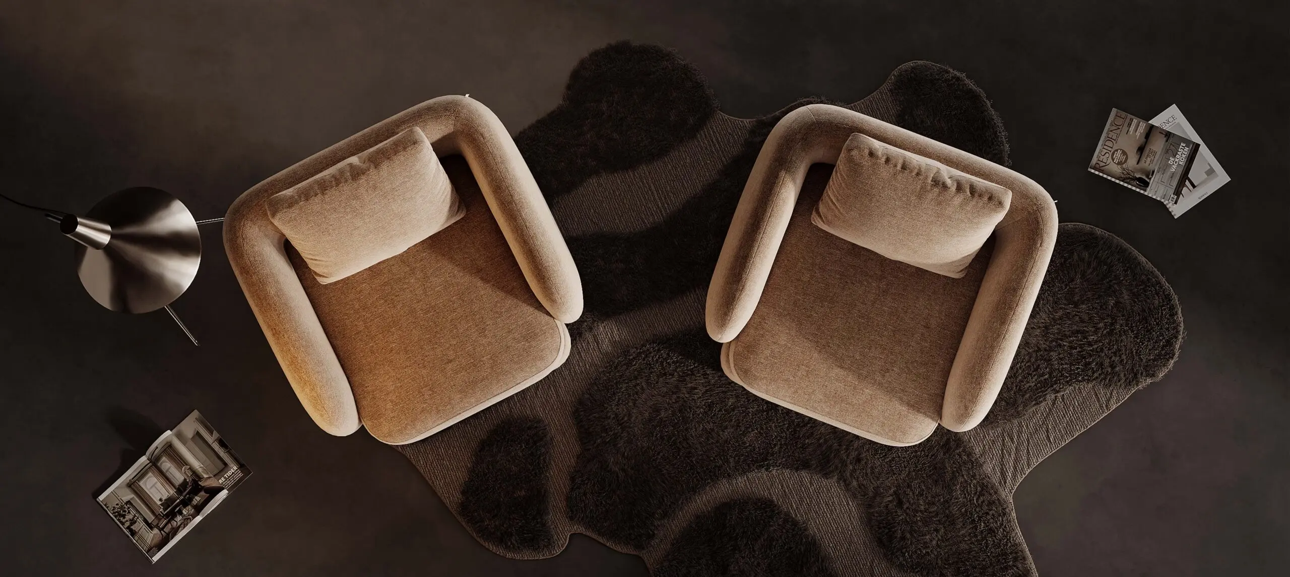 Milton kampinė sofa su plačiu šezlongu ir minkštu tekstiliniu apmušalu.